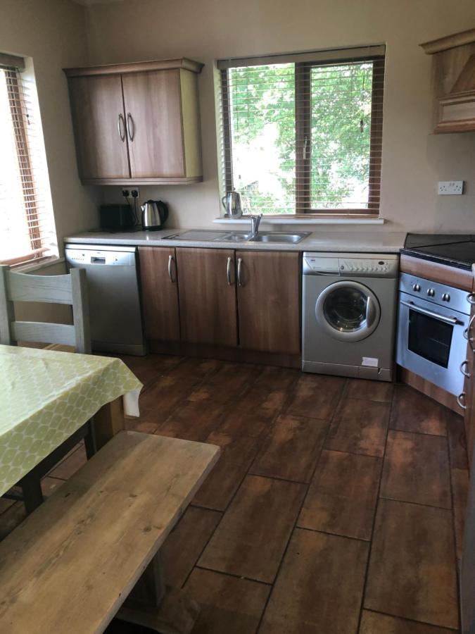 Letterfrack Farm Lodge House In Letterfrack Village Connemara Екстер'єр фото