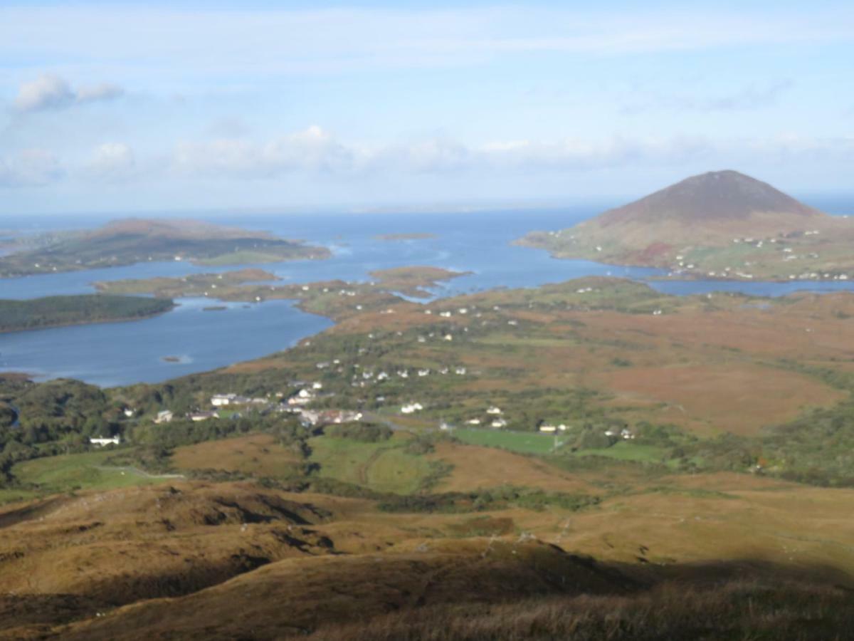 Letterfrack Farm Lodge House In Letterfrack Village Connemara Екстер'єр фото
